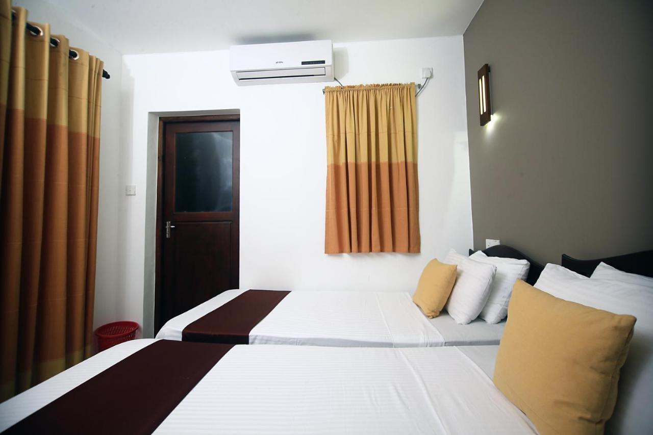 Breezy Villa Negombo Exterior foto